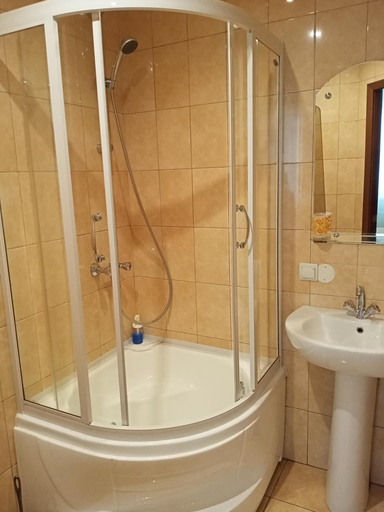 Bathroom 3, Gavan Hotel, Sankt-Peterburg gorsovet
