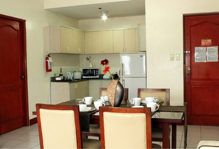 Dining Room 23