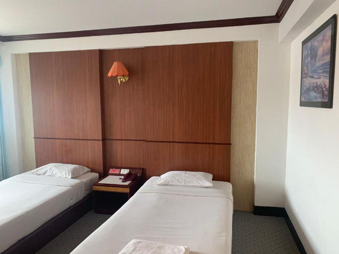 Bedroom 3, Golden Grand Hotel Phitsanulok, Muang Phitsanulok