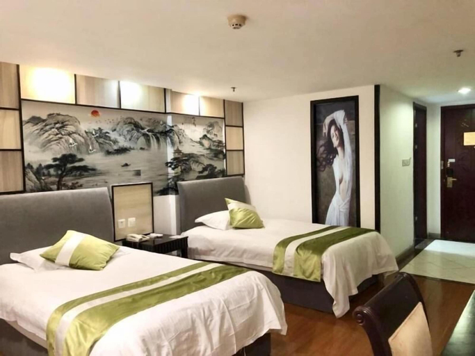 Bedroom 3, Greentree Inn Suzhou Taicang Baolong Square Express Hotel, Suzhou