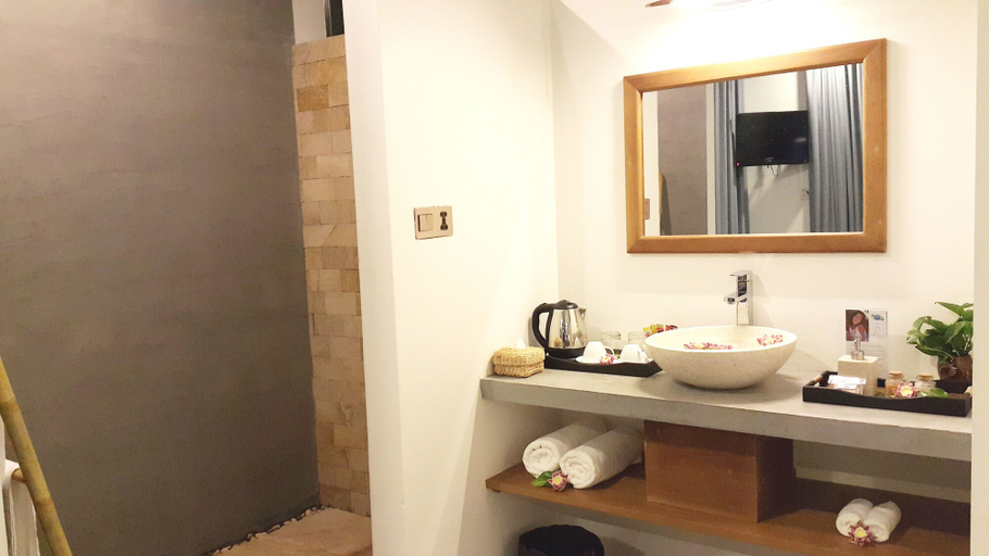 Bathroom 4, Chez Moi Suite and Spa, Siem Reap