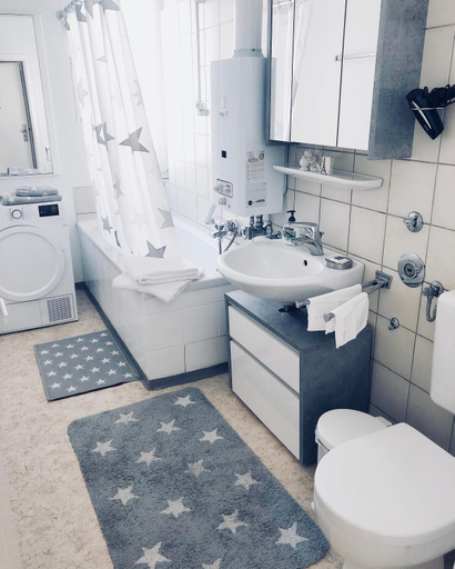 Bathroom 3, MK Ferienwohnung, Baden-Baden