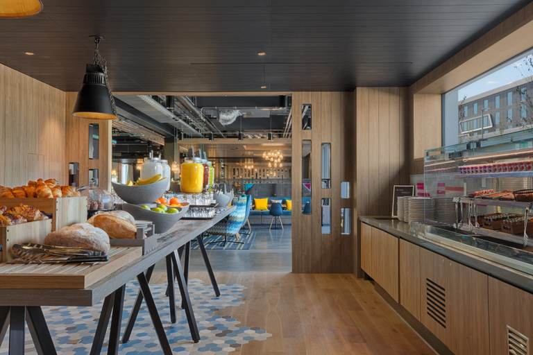 Food & Drinks 5, Aloft by Marriott Aberdeen TECA, Aberdeen