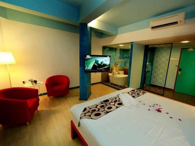Bedroom 4, 1Fish Guardway, Kuala Lumpur