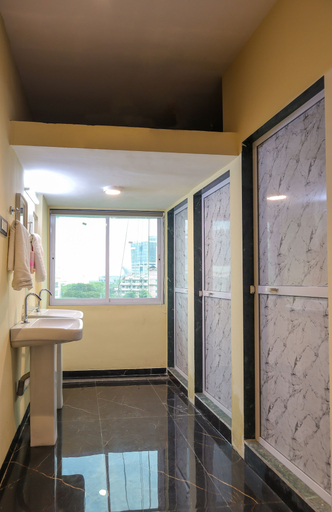 Bathroom, Hotel Golden suites Vashi Navi mumbai, Thane