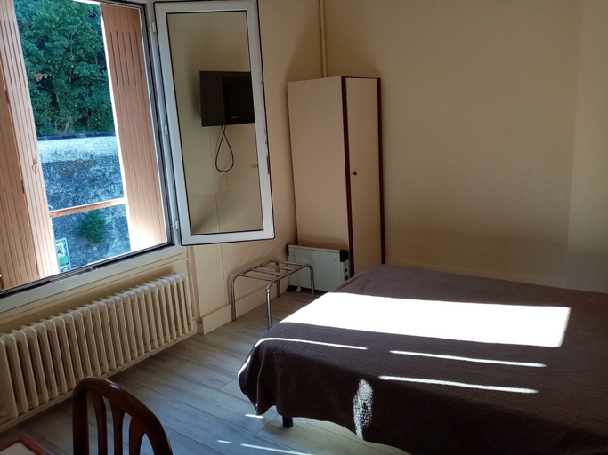 Bedroom 4, Hotel Le Regina, Vienne