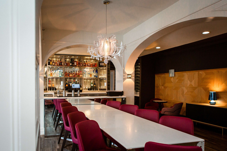 Food & Drinks 5, The Sire Hotel Lexington, Tapestry Collection by Hilton, Fayette