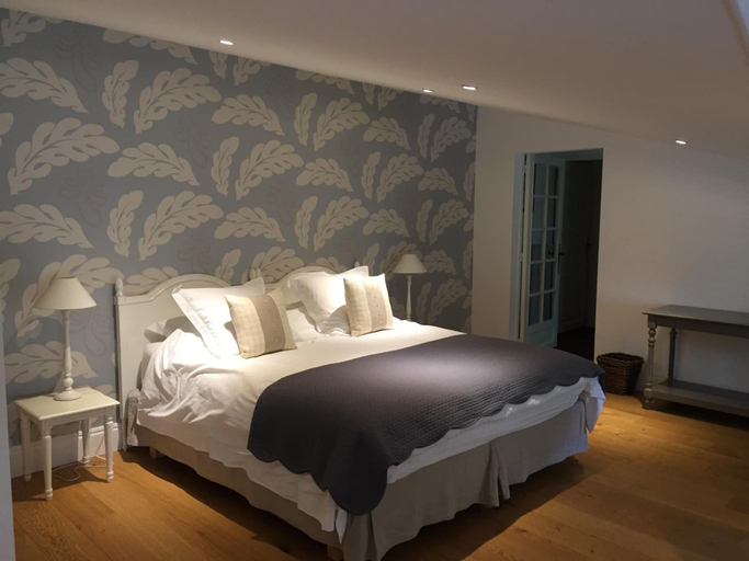Bedroom 4, La Girarde, Gironde