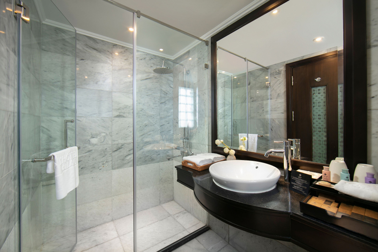 Bathroom 5, L’HÔTEL du LAC Hanoi, Hoàn Kiếm