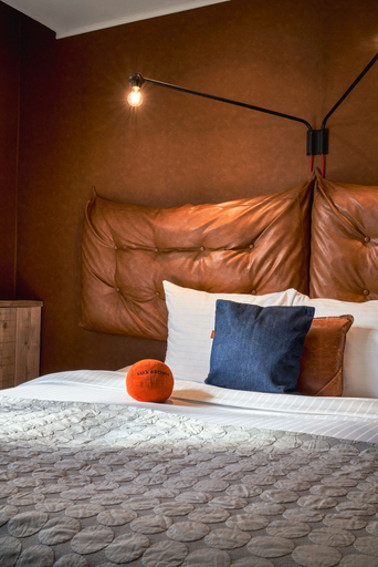 Bedroom 2, Max Brown Hotel Museum Square, part of Sircle Collection, Amsterdam