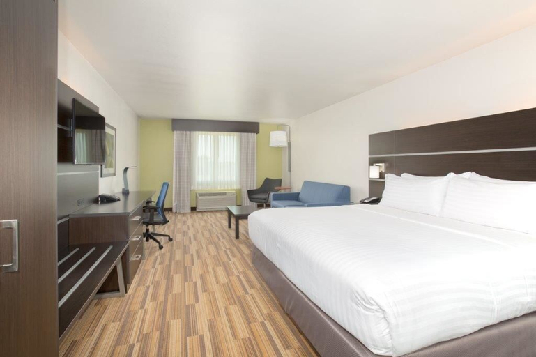 Bedroom 2, Holiday Inn Express & Suites Rapid City - Rushmore South, Pennington
