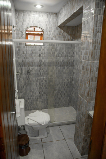 Bathroom 3, Pousada Gente Bonita João Fernandes, Armação dos Búzios