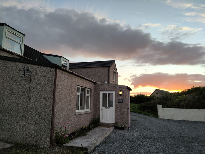Exterior & Views, Stromness Apartments, Orkney Islands