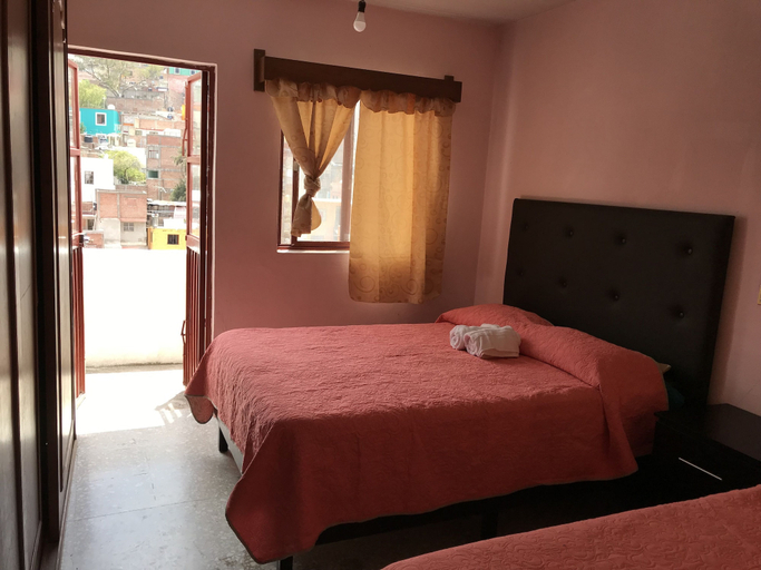 Bedroom 2, OliLer s House&Garden Zona Centro, Guanajuato