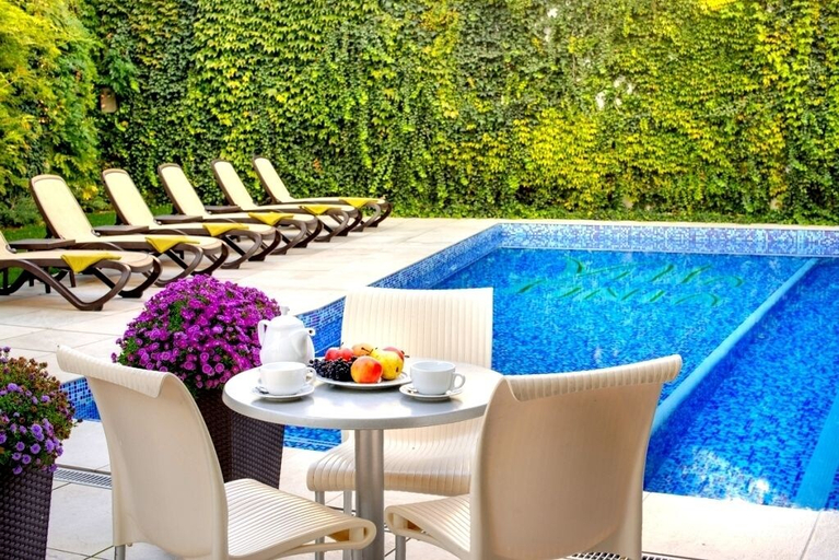 Sport & Beauty 5, Eco hotel Villa Pinia, Odes'ka