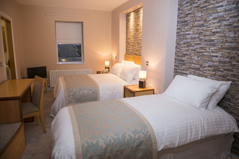 Bedroom 4, Kilmorey Arms Hotel, Newry, Mourne and Down