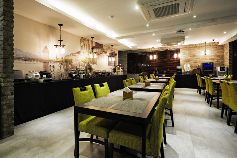 Food & Drinks 5, Namoo Hotel Chungbuk Innocity, Eumseong