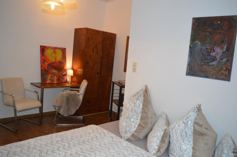 Bedroom 3, Ulrike's Pension am Kurpark, Werra-Meißner-Kreis