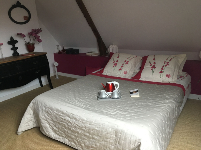 Bedroom 4, Chambre d'hôtes La Métairie à Domloup, Ille-et-Vilaine