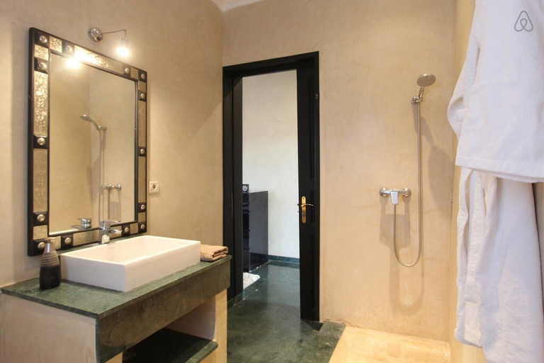 Bathroom 3, Palais Ambrine, Marrakech