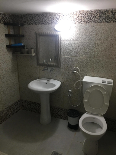 Bathroom 3, Al Magtas, Jericho