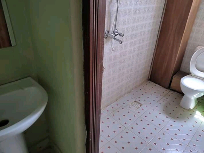 Bathroom 3, Guest House Inn, Dagoretti North