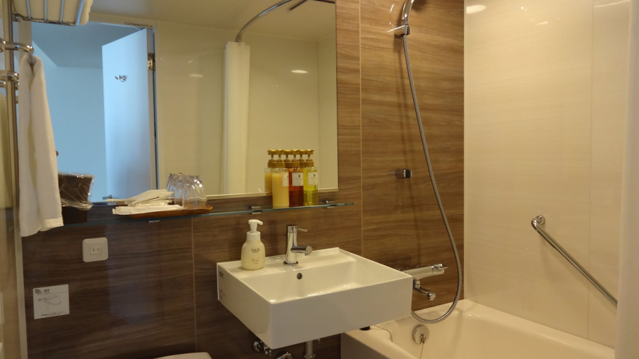 Bathroom 4, Breezbay Hotel Resort and Spa, Yokohama