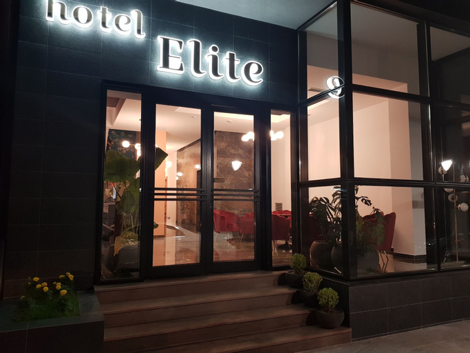 Elite Pogradec, Pogradecit