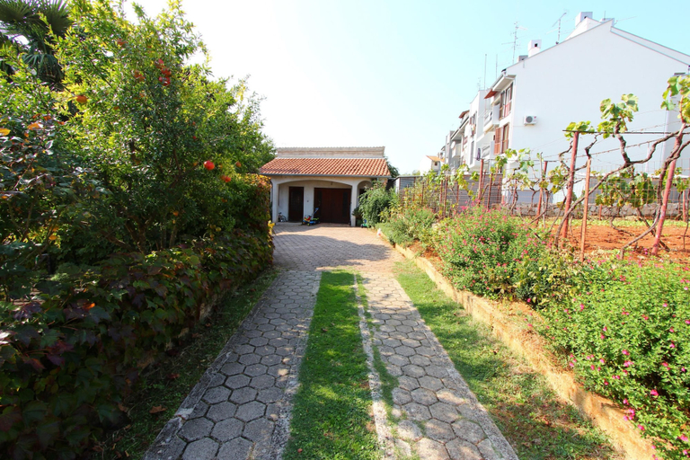 Exterior & Views 2, Apartments Antolovic, Rovinj