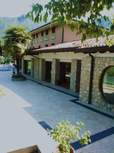 Exterior & Views 2, Bredina, Brescia