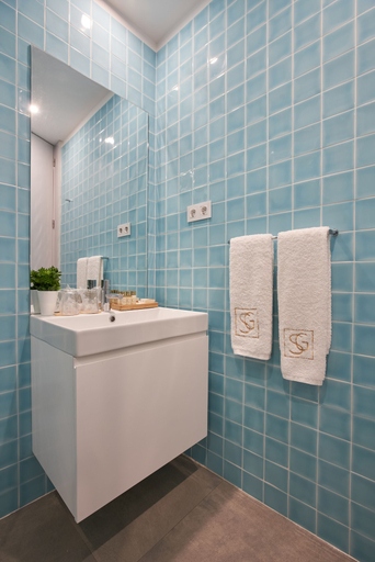 Bathroom 4, Signature Apartments Santa Catarina, Porto