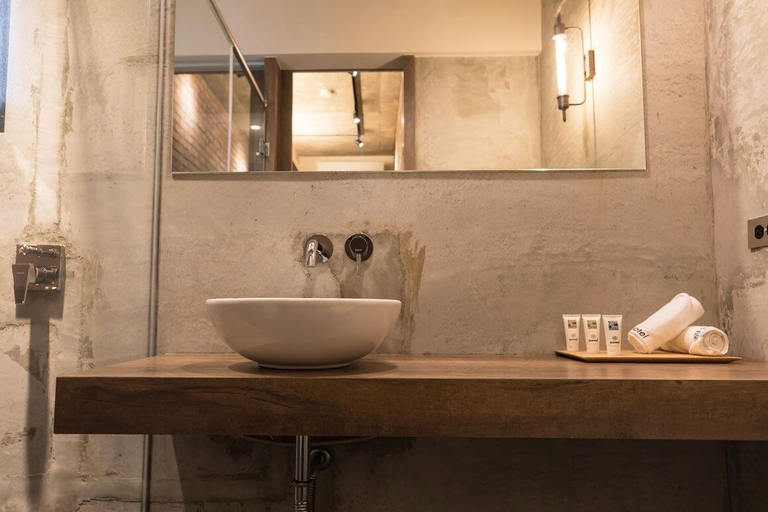 Bathroom 3, Wild Hotel, Penghu