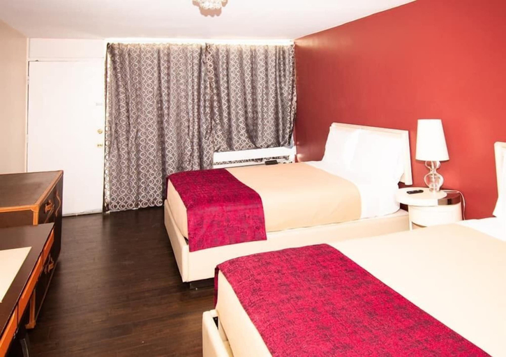 Bedroom 4, The Grand Motel, Noxubee