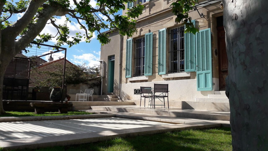 Exterior & Views 2, Chambre d'hôtes Villa Magenta, Bouches-du-Rhône