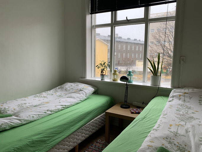 Bedroom 2, Reykjavik Guesthouse, Reykjavík
