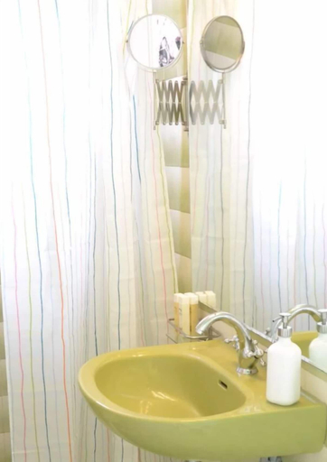 Bathroom 5, Kimolia Gi Studios, South Aegean