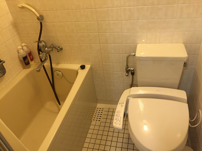 Bathroom 4, Breezbay Hotel & Resort Gero, Gero