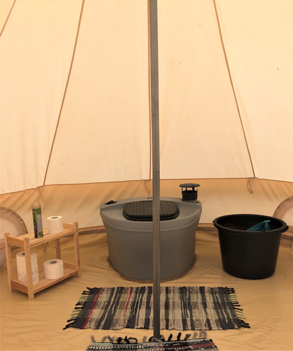 Bathroom, Glamping Vezzika, Slantsevskiy rayon