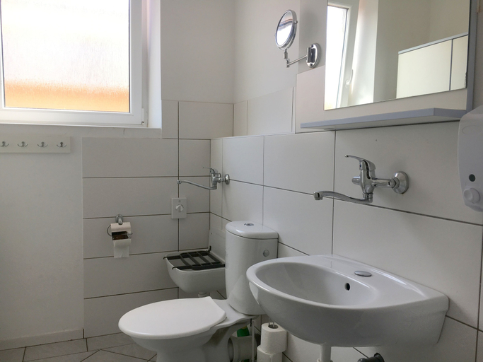 Bathroom 5, Penzion Village, Karlovy Vary