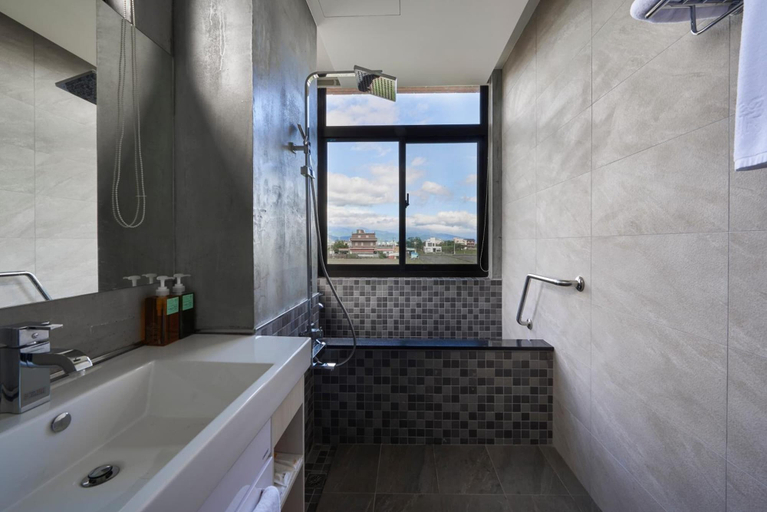 Bathroom 3, Enjoy Sanheyuan, Yilan
