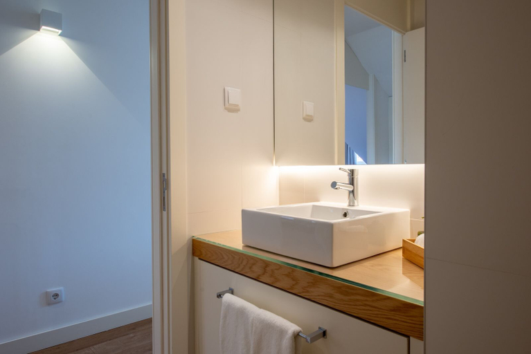 Bathroom 3, Augusta Residence Apartments, Lisbon