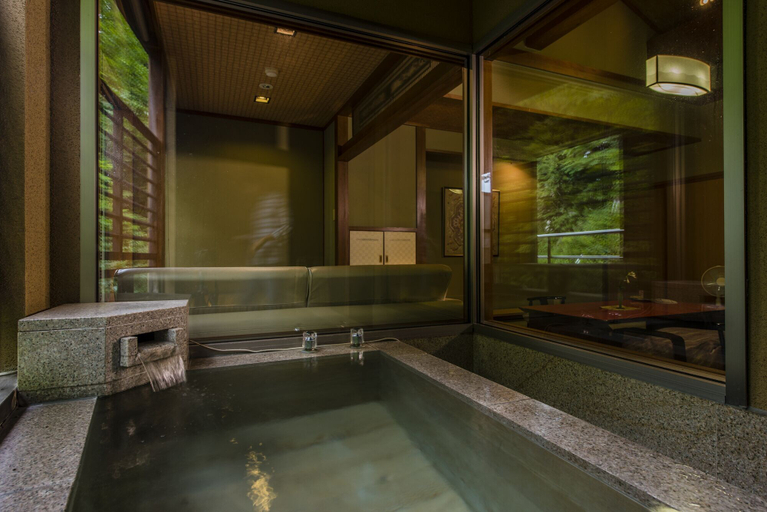 Bathroom 5, Takamiya Ryokan Miyamaso, Yamagata