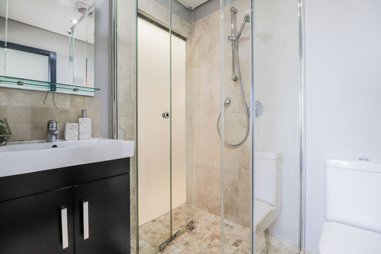 Bathroom 4, Loader Street Studios 5 by CTHA, City of Cape Town