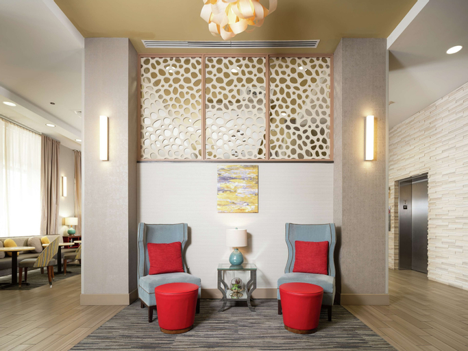 Public Area 2, Hampton Inn by Hilton Wilmington Downtown, New Hanover