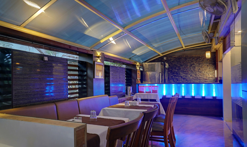Food & Drinks 5, Treebo Bhagyashree Executive, Pune