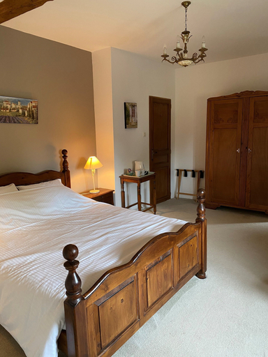 Bedroom 2, L'Envers, Charente