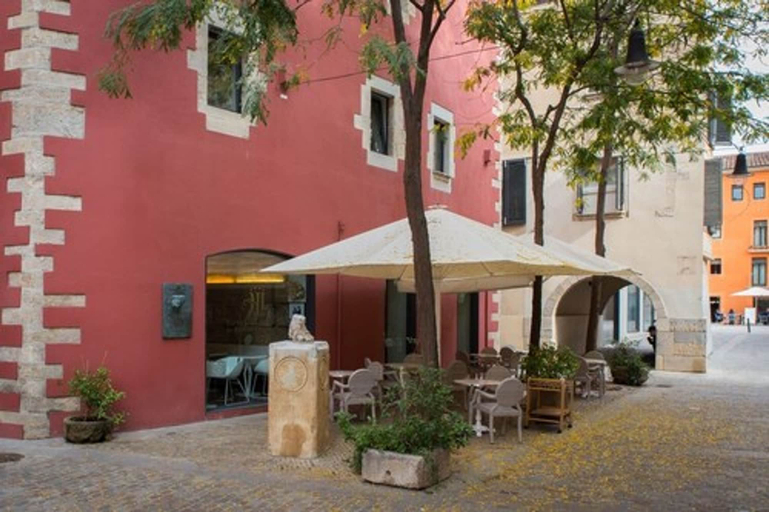Exterior & Views 2, Hotel Museu Llegendes de Girona, Girona