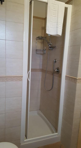 Bathroom 4, Agriturismo Podere Montese, Massa Carrara