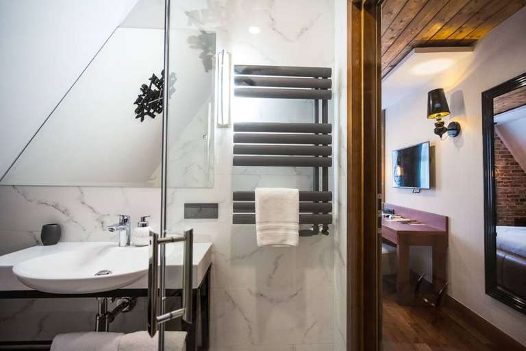 Bathroom 4, Apartamenty Chleb i Wino, Gdańsk City