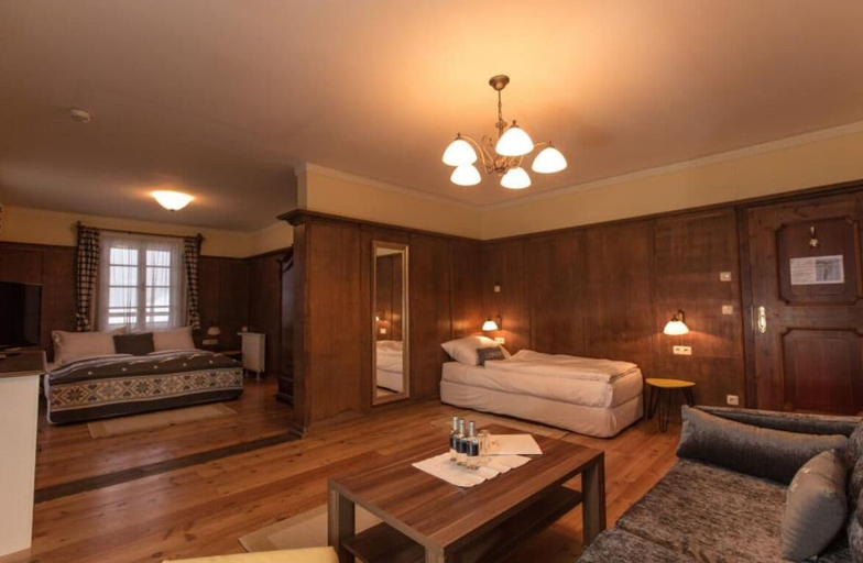 Others 5, Hotel Kaiservilla, Spittal an der Drau